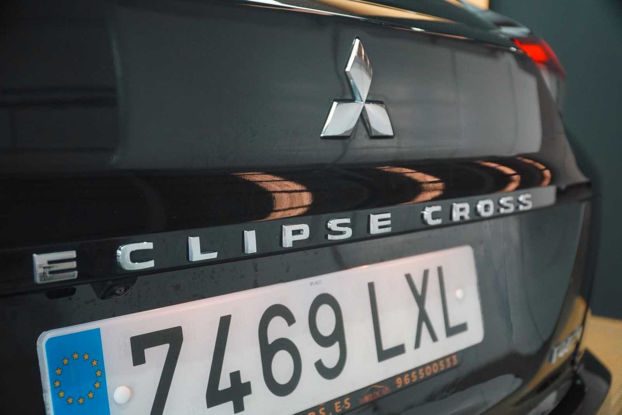 Foto Mitsubishi Eclipse Cross 20