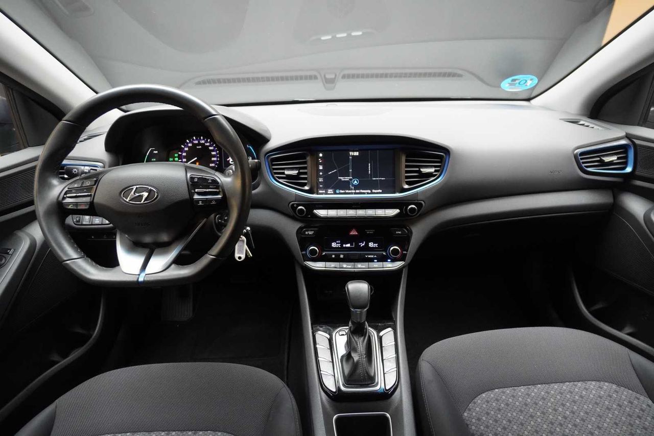 Foto Hyundai IONIQ 14