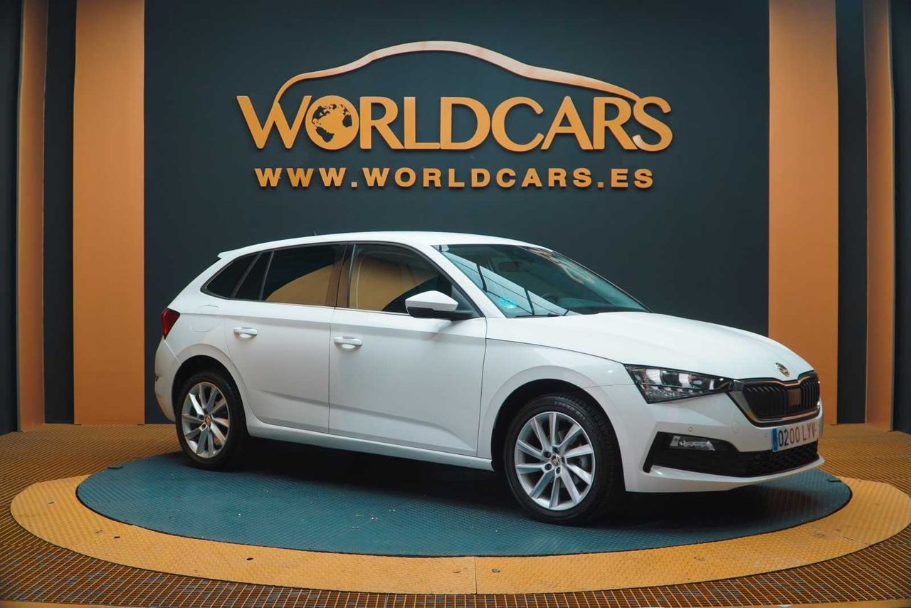 Foto Skoda Scala 9