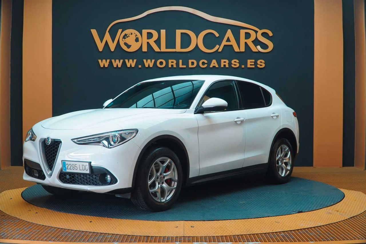 Foto Alfa Romeo Stelvio 1