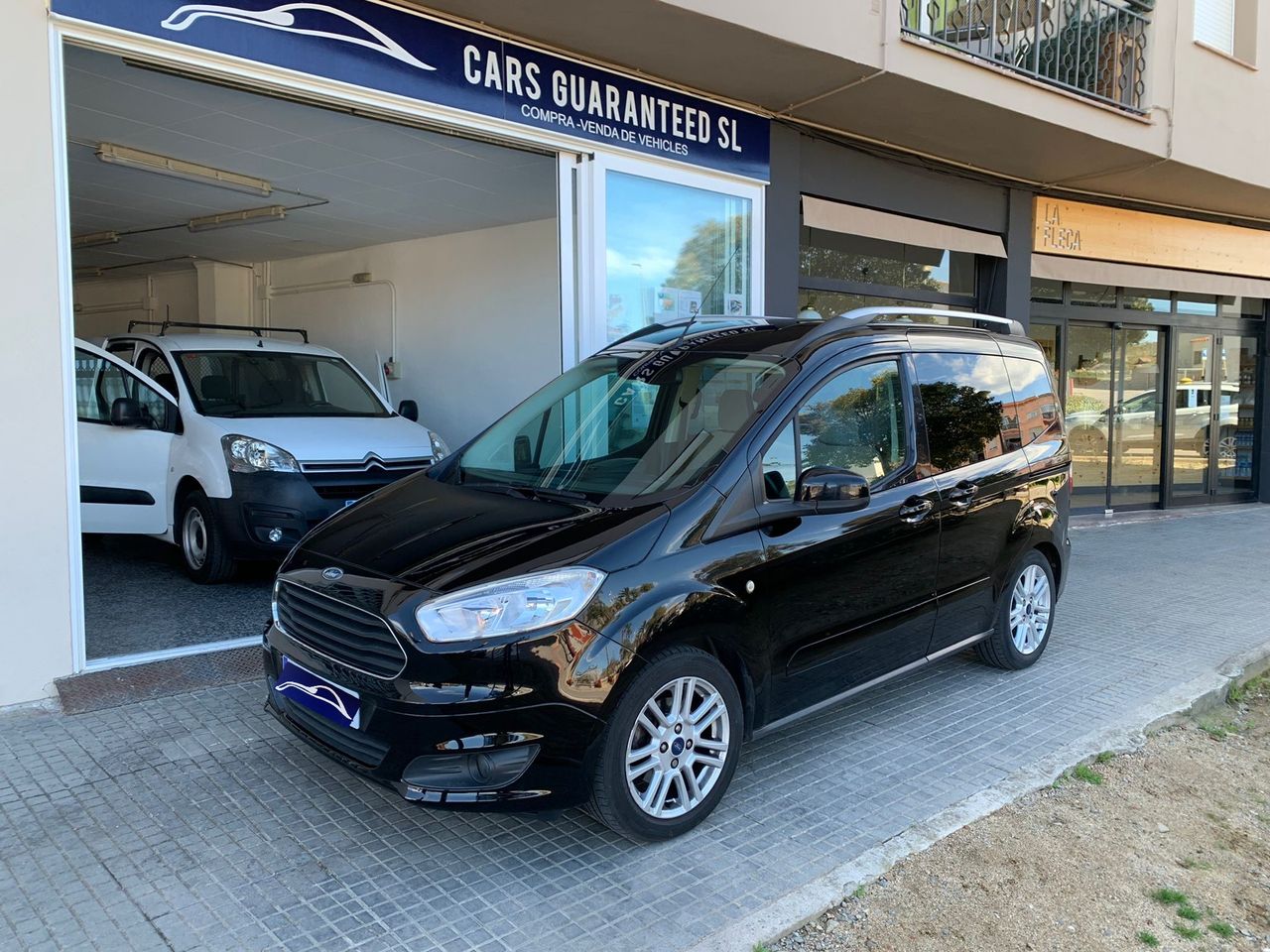 Foto Ford Tourneo Courier 1