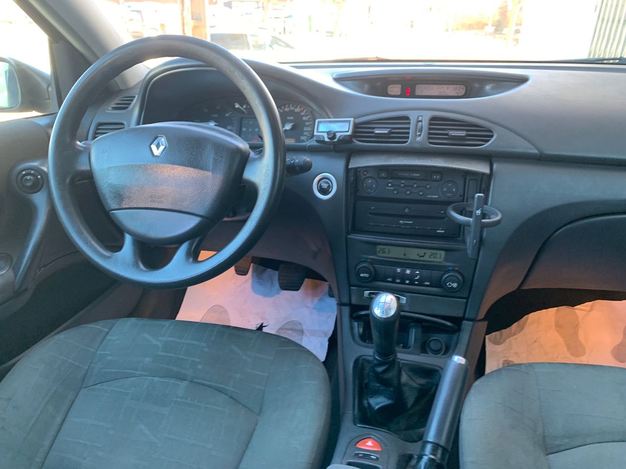 Foto Renault Laguna 15