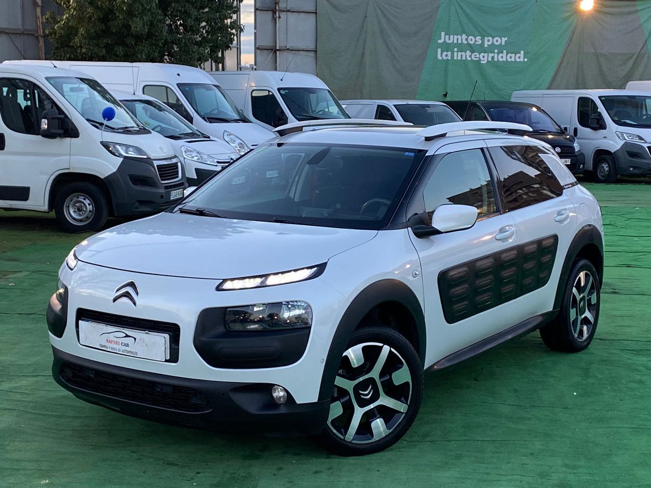 Foto Citroën C4 Cactus 4