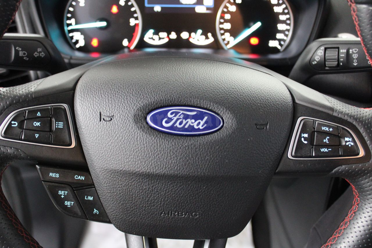 Foto Ford Ecosport 4