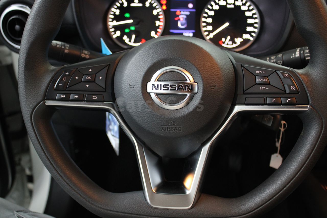 Foto Nissan Juke 4