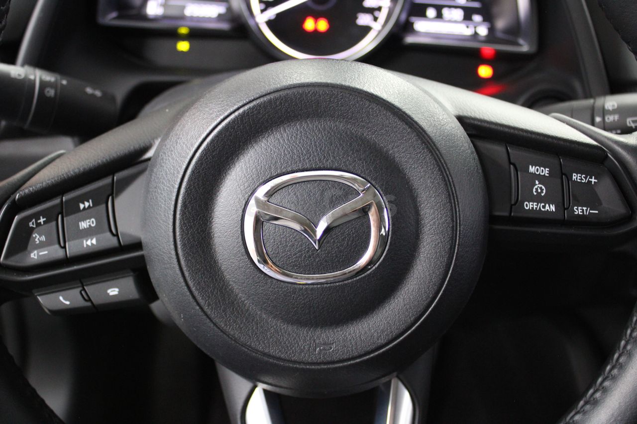 Foto Mazda Mazda2 5