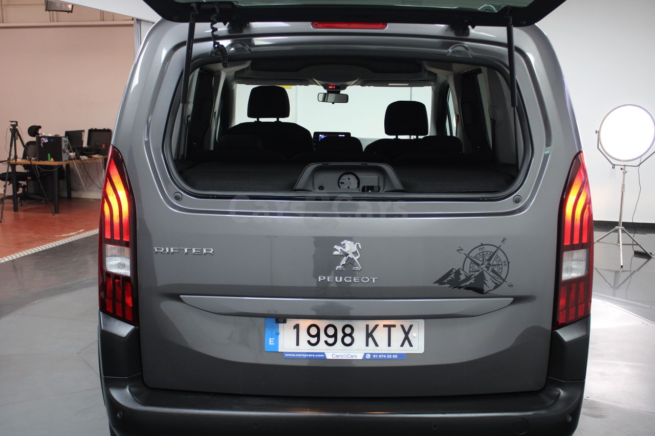 Foto Peugeot Rifter 16