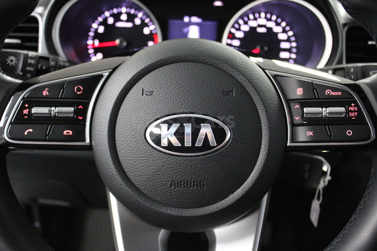 Foto Kia Ceed 4