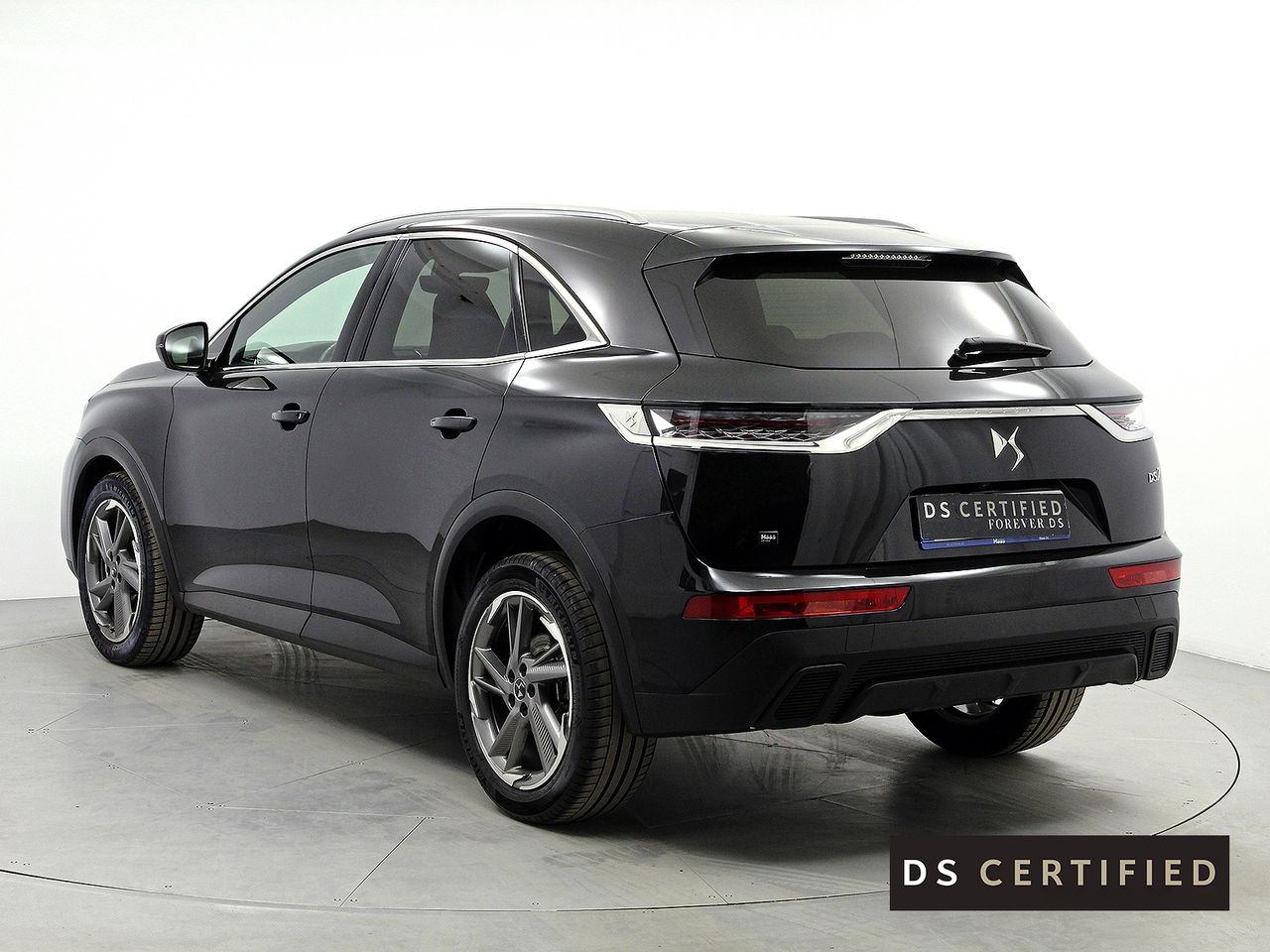 Foto DS Automobiles DS 7 Crossback 2