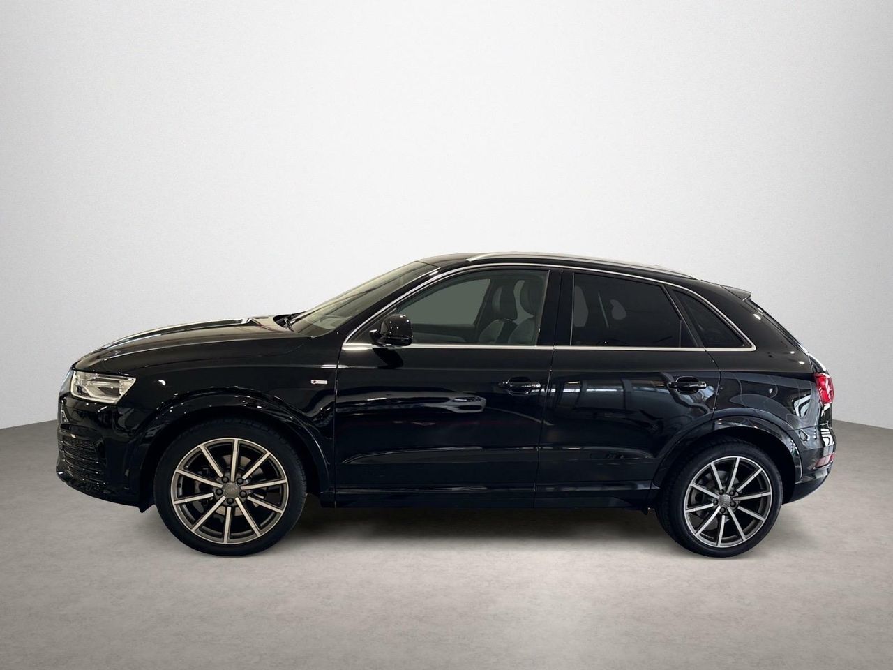 Foto Audi Q3 8