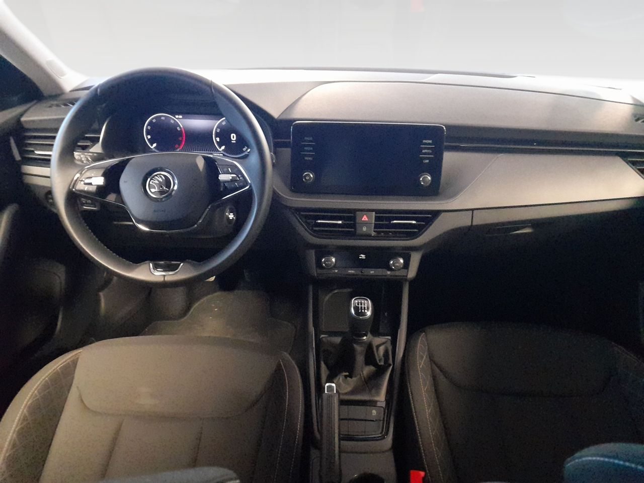 Foto Skoda Scala 4