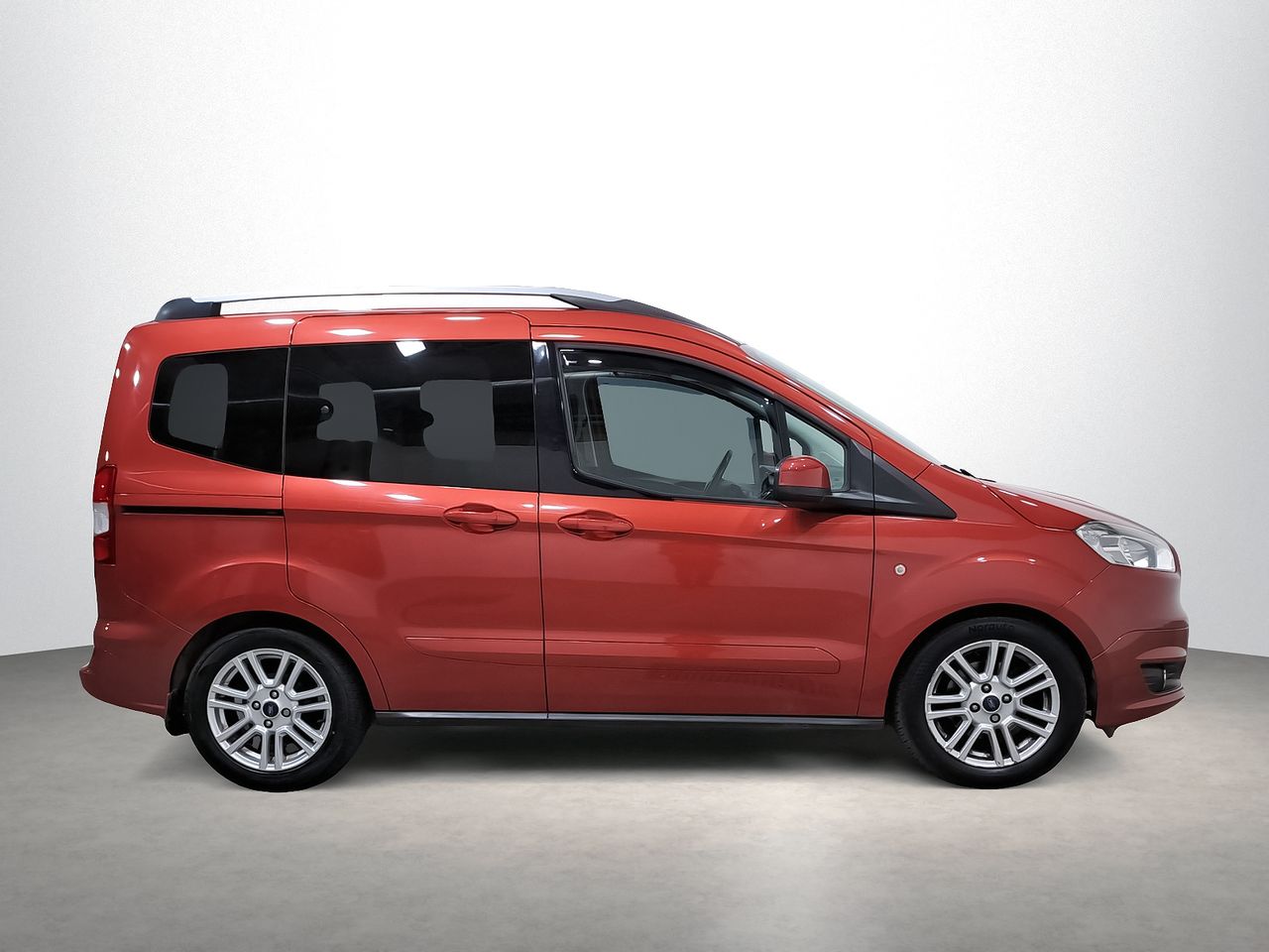 Foto Ford Tourneo Courier 3