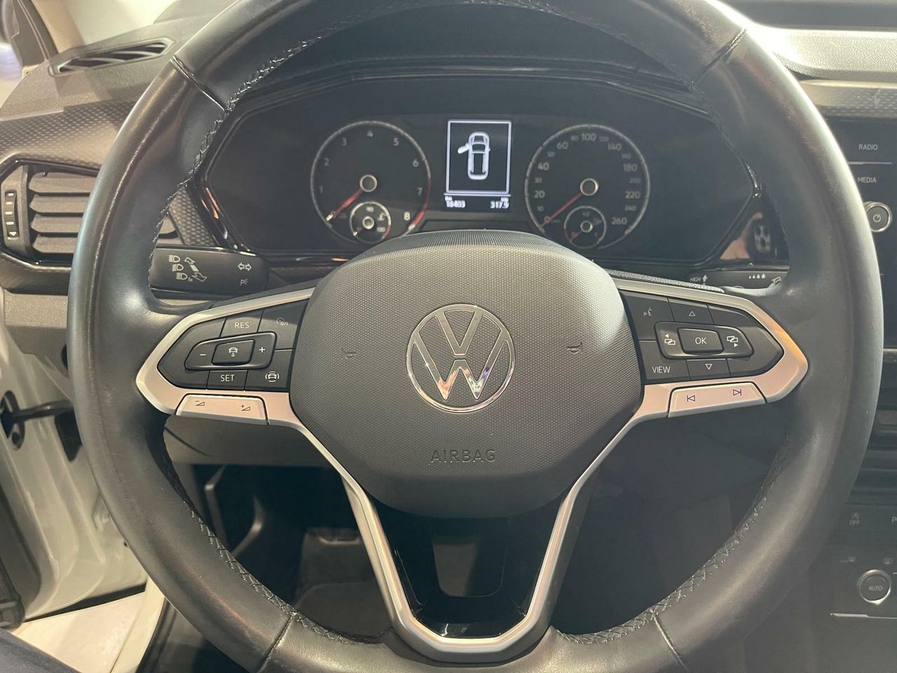 Foto Volkswagen T-Cross 15