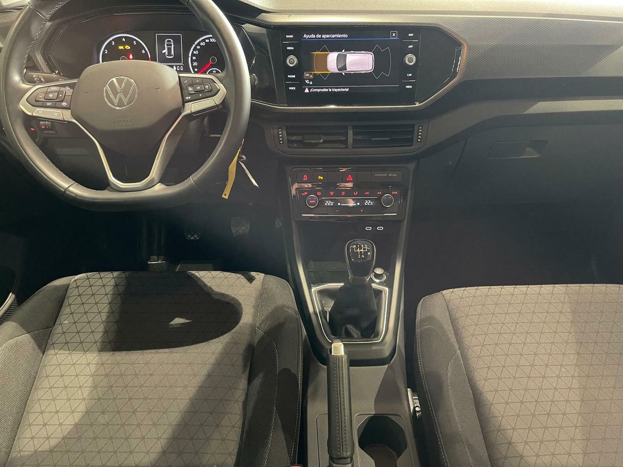 Foto Volkswagen T-Cross 22