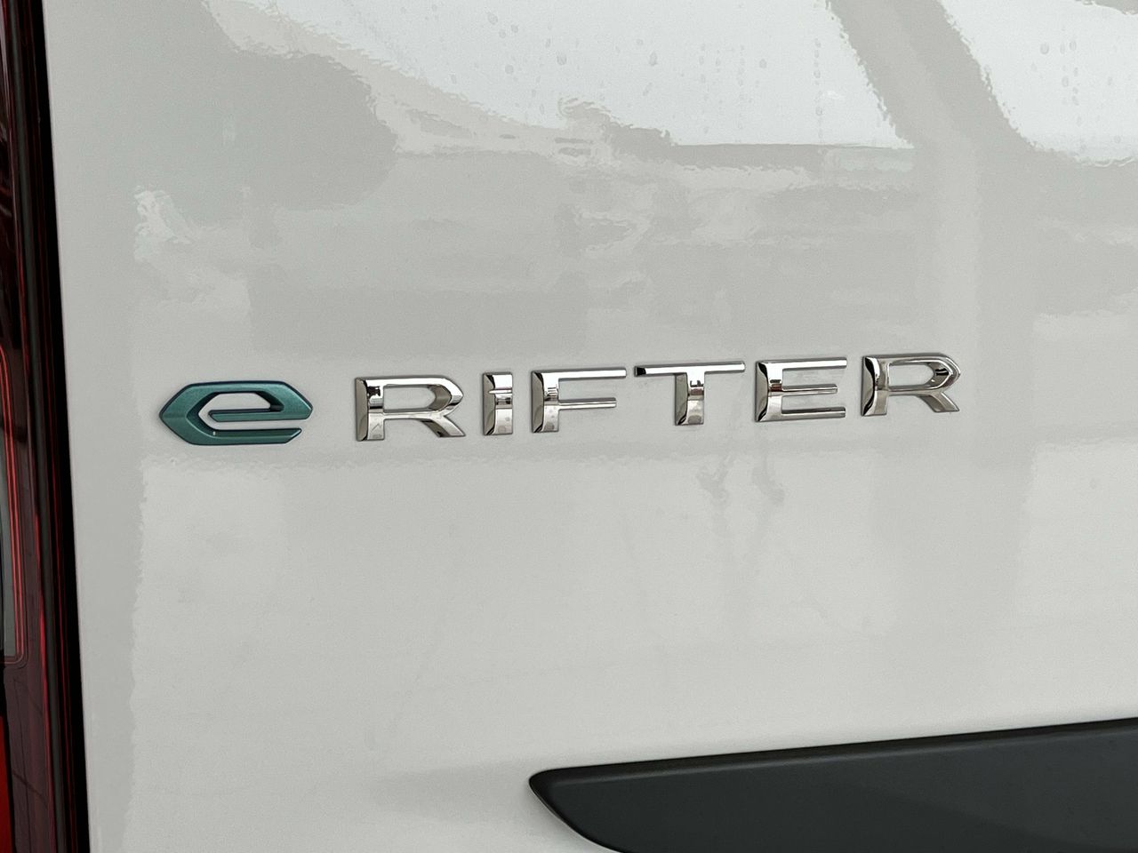 Foto Peugeot Rifter 38