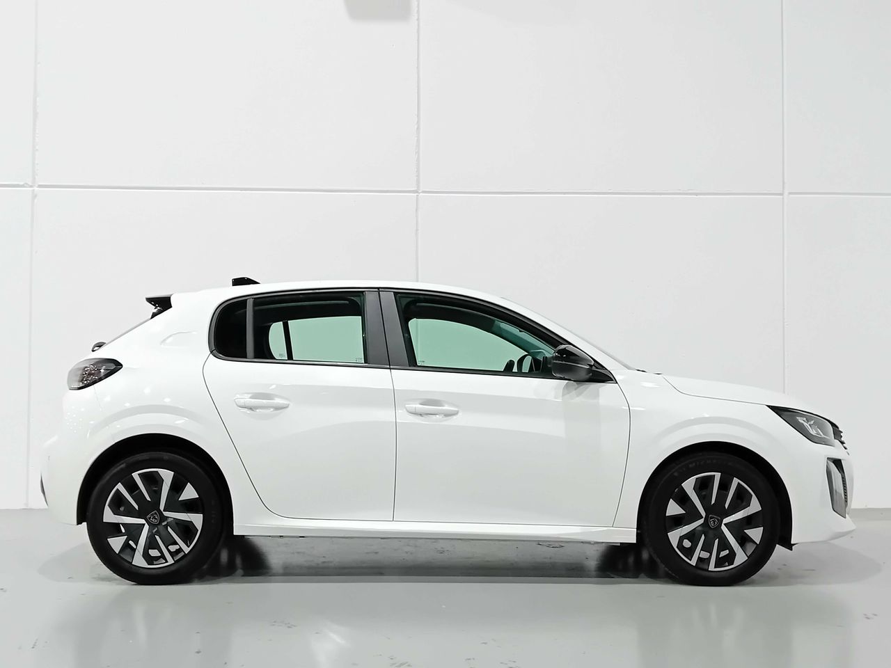 Foto Peugeot 208 14