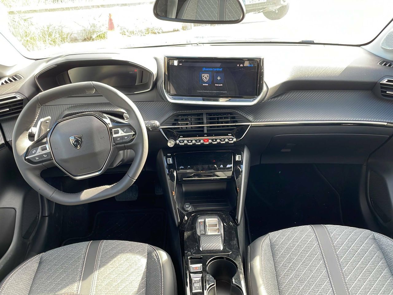 Foto Peugeot 208 18