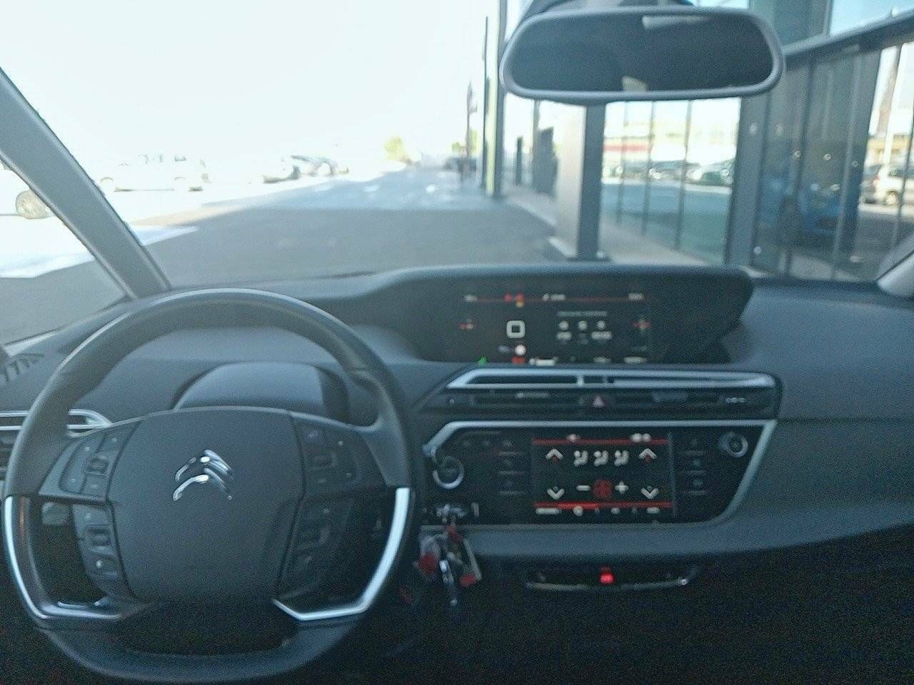 Foto Citroën Grand C4 SpaceTourer 8