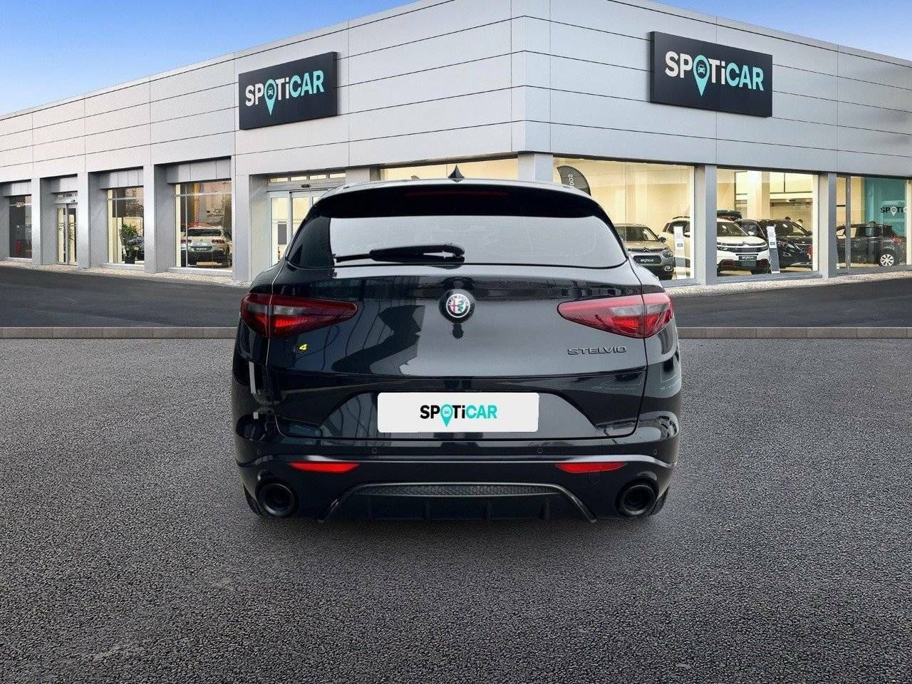 Foto Alfa Romeo Stelvio 5