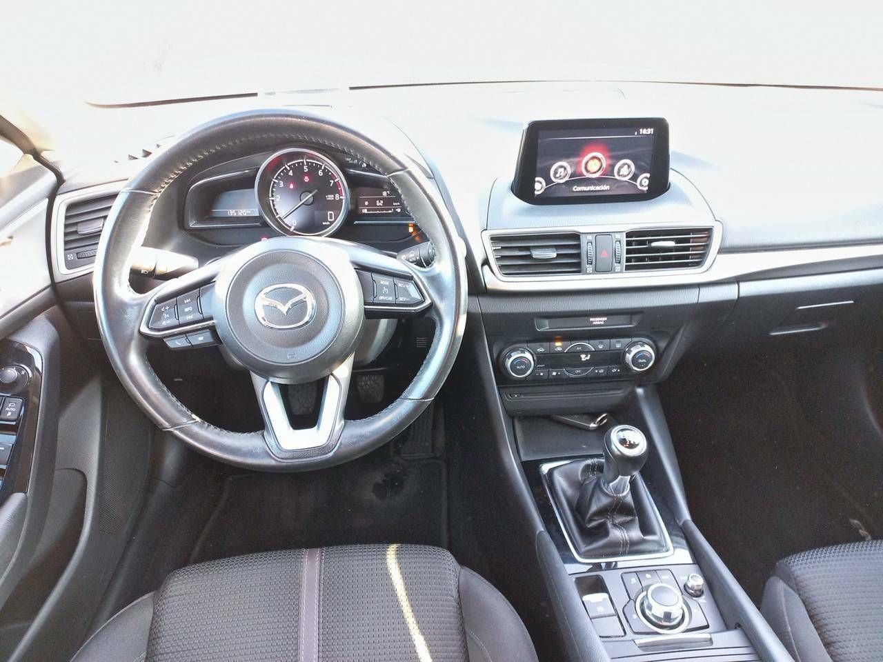 Foto Mazda Mazda3 8