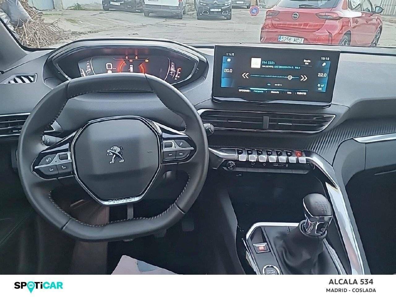 Foto Peugeot 5008 8