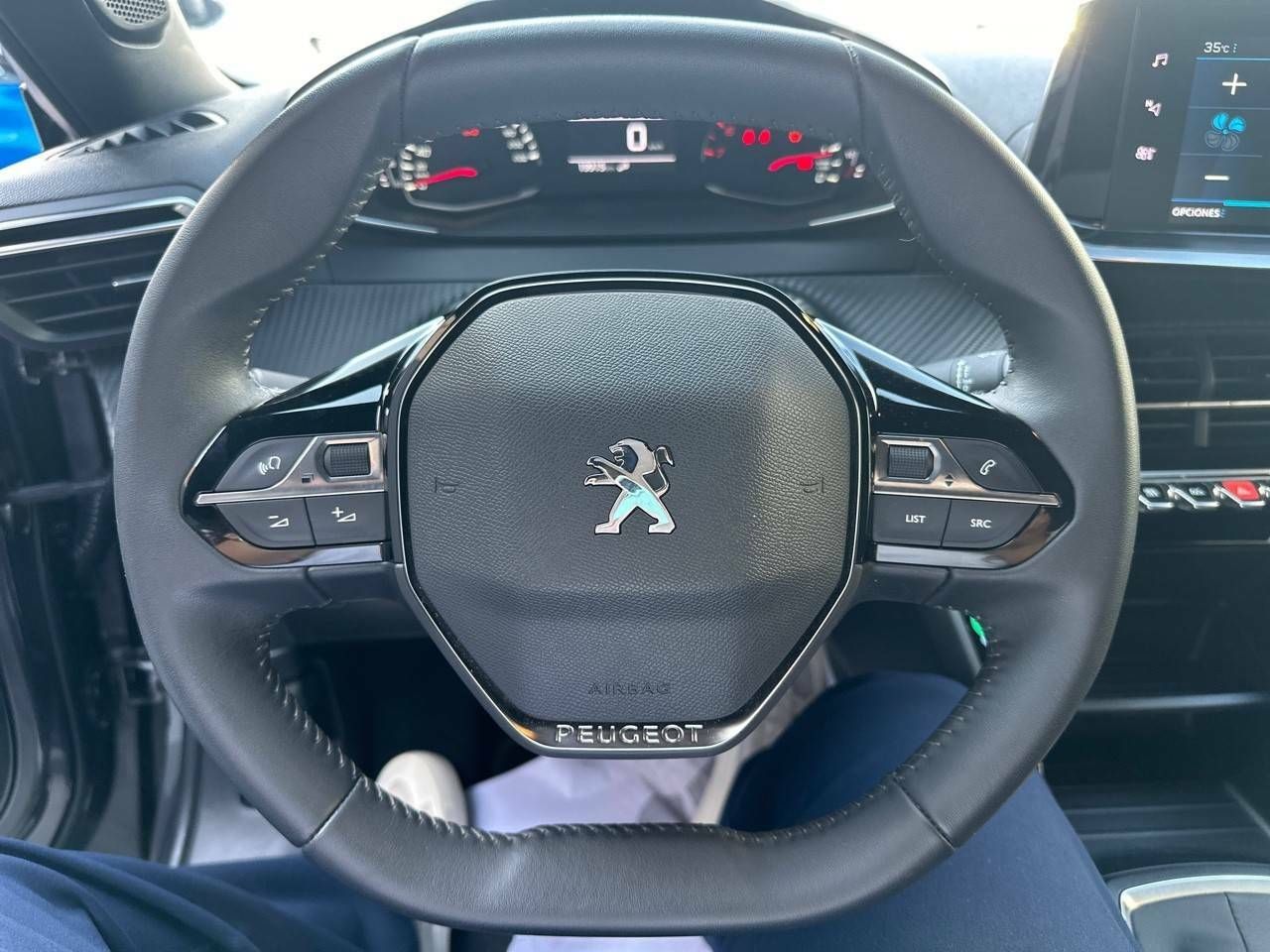 Foto Peugeot 2008 8