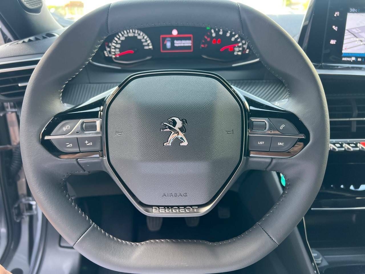 Foto Peugeot 2008 14