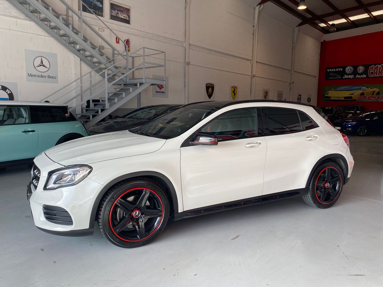 Foto Mercedes-Benz Clase GLA 2