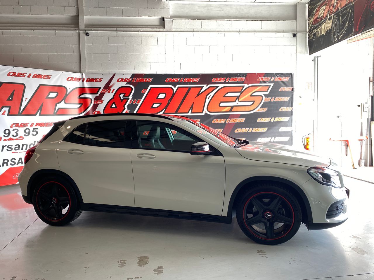 Foto Mercedes-Benz Clase GLA 12