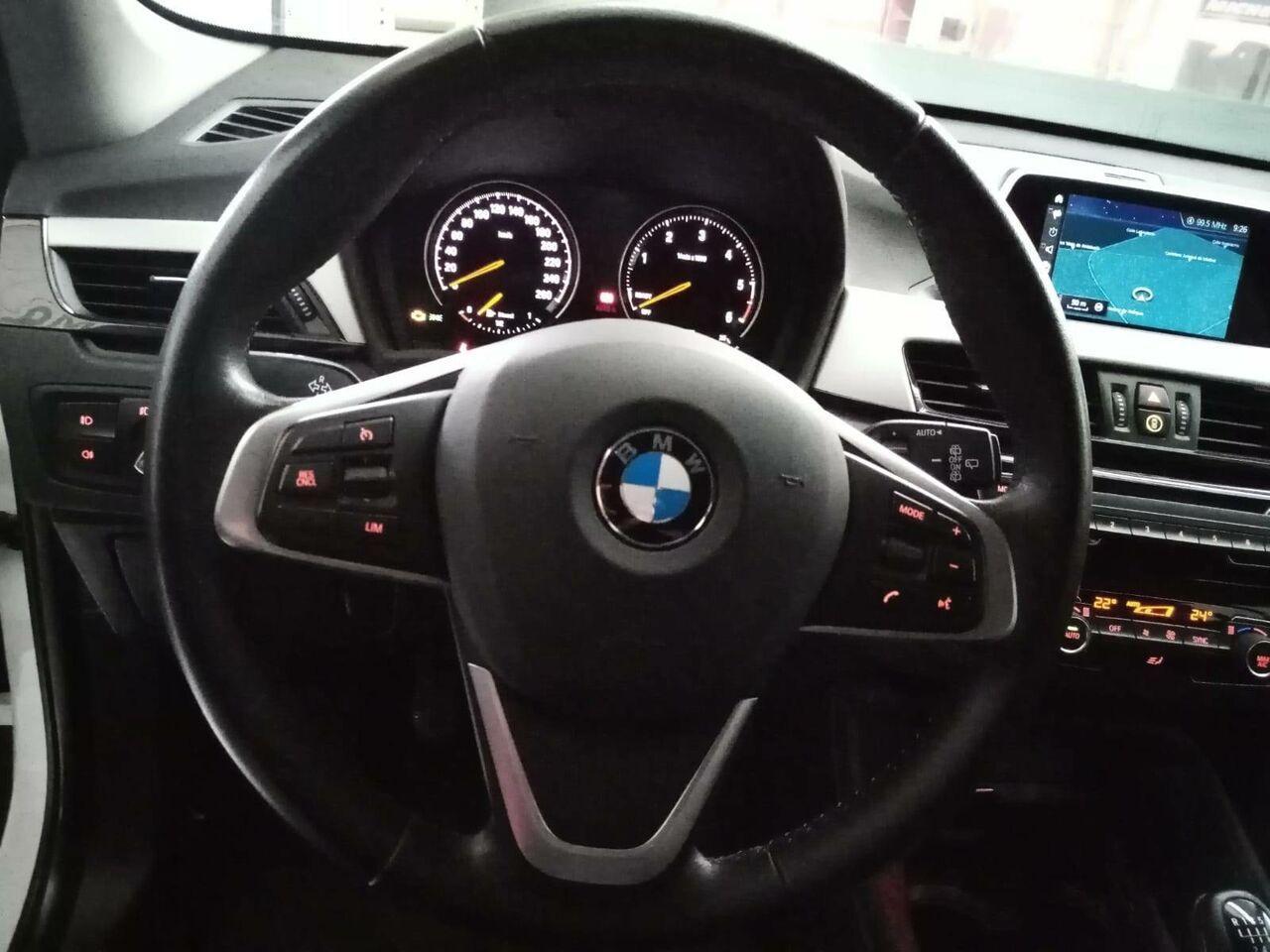 Foto BMW X1 10