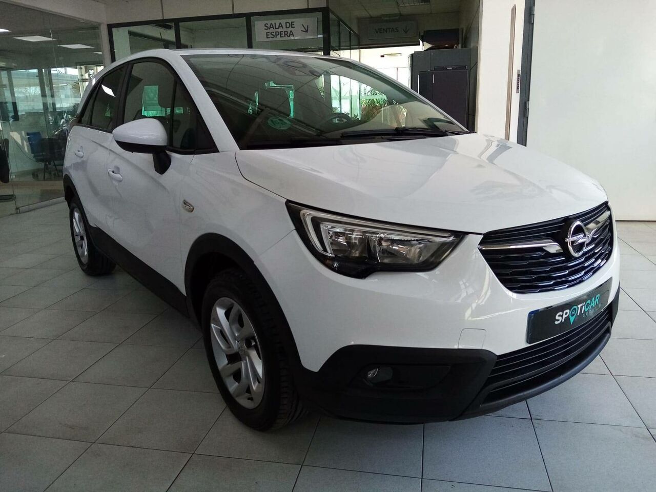 Foto Opel Crossland X 24