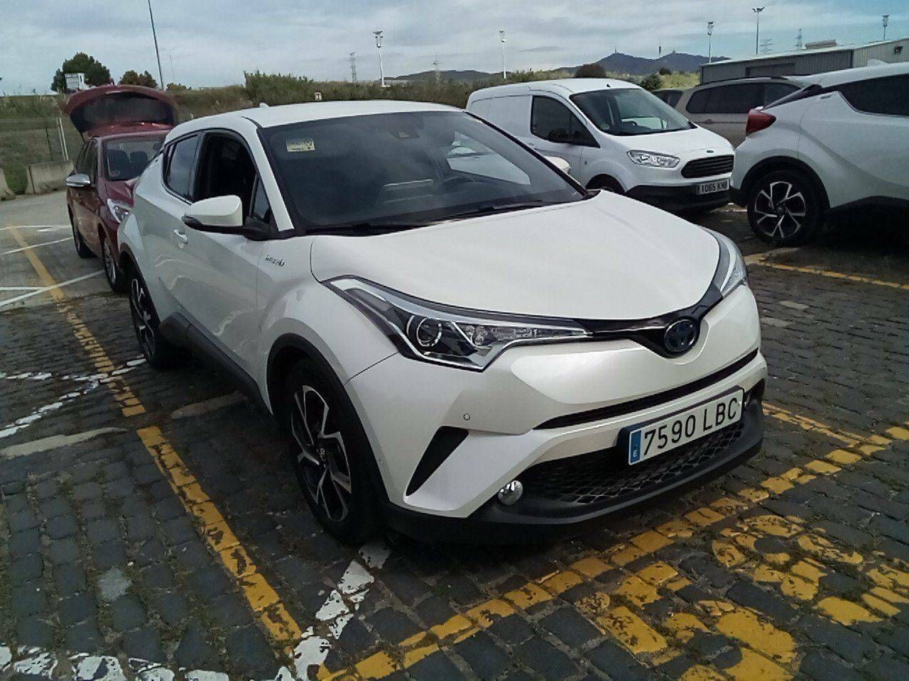 Foto Toyota C-HR 4