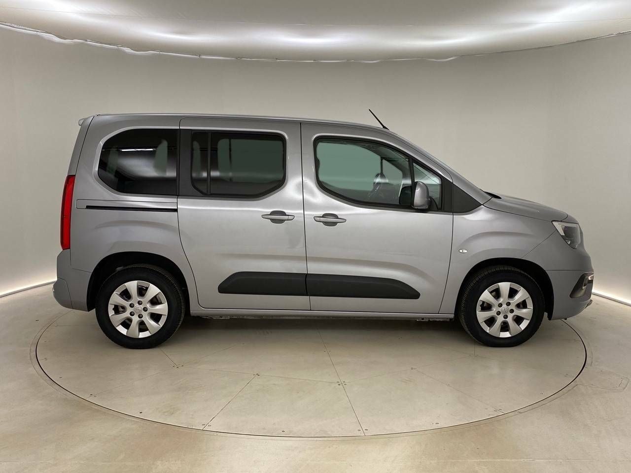 Foto Opel Combo Life 4