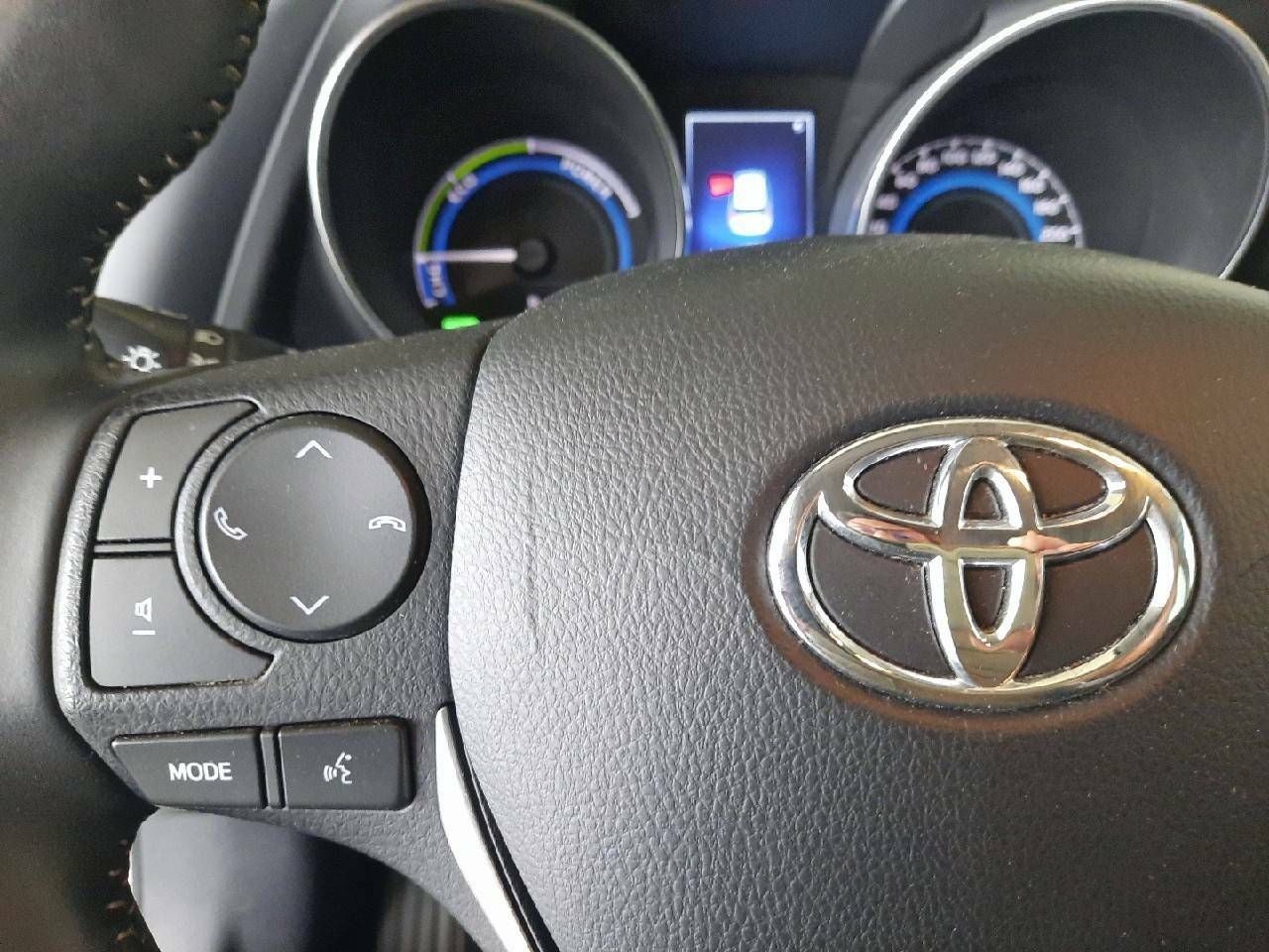 Foto Toyota Auris 16