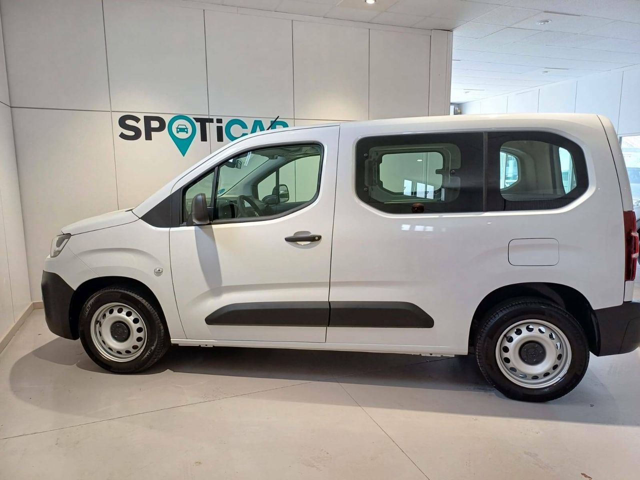 Foto Citroën Berlingo 21