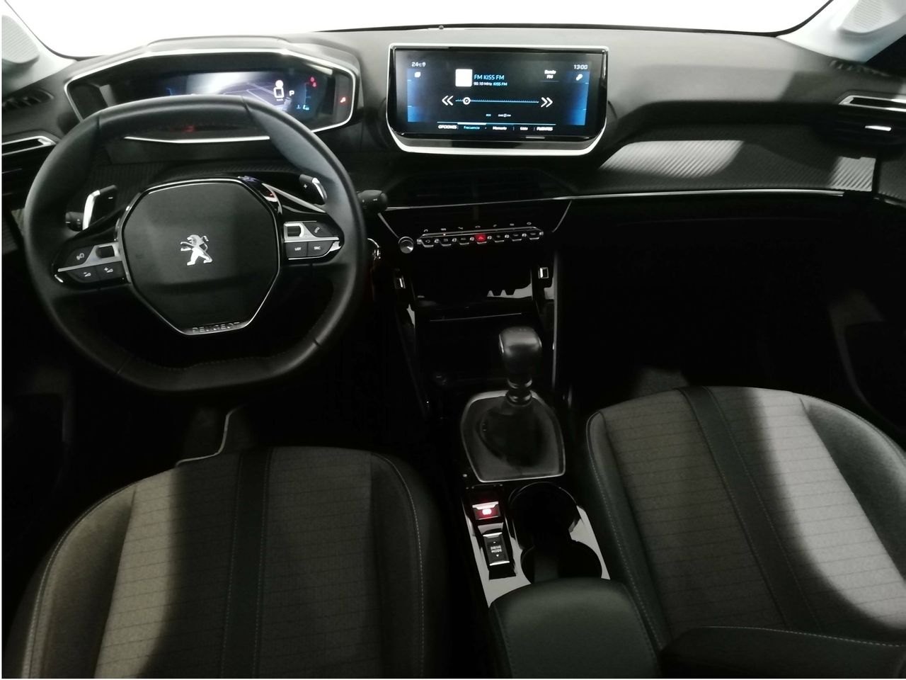 Foto Peugeot 208 8