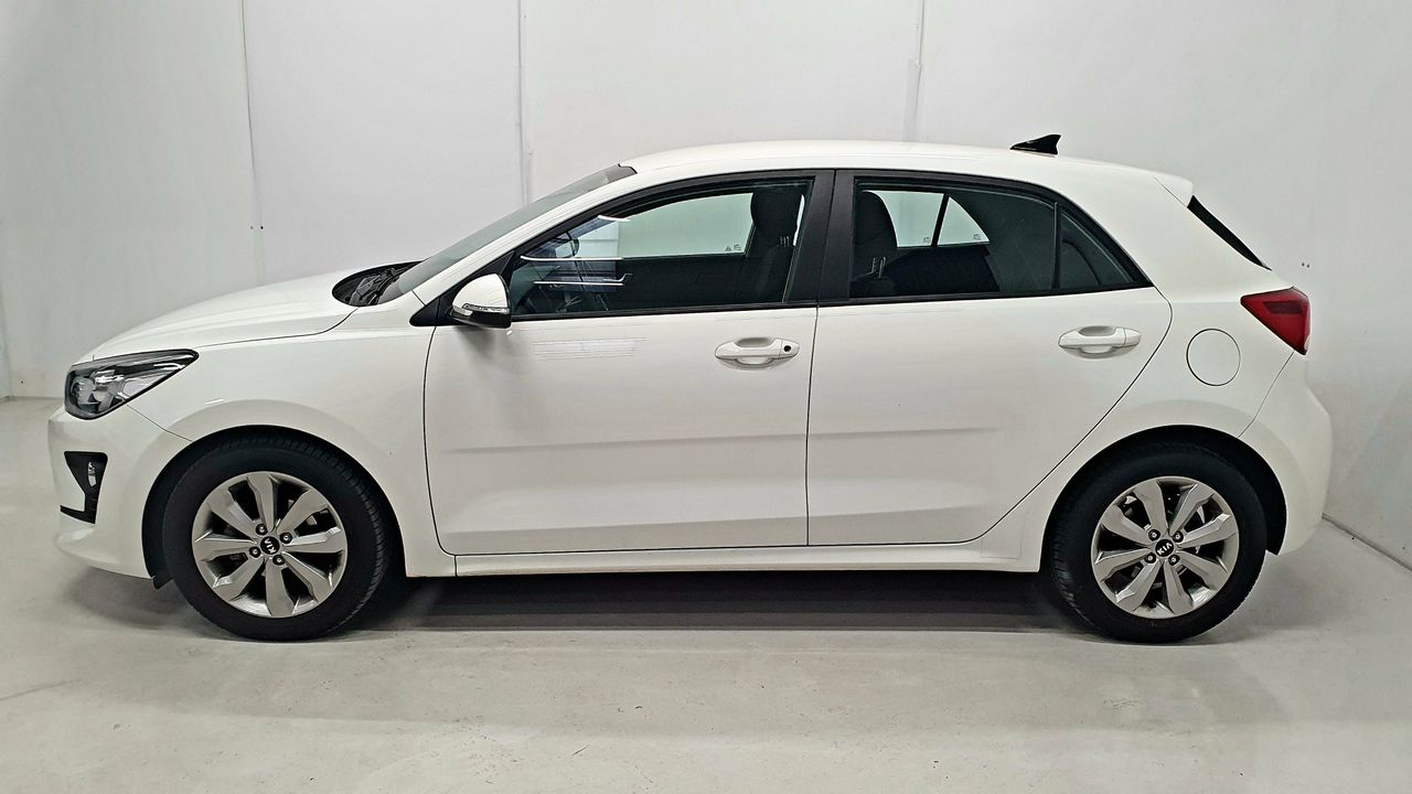 Foto Kia Rio 8