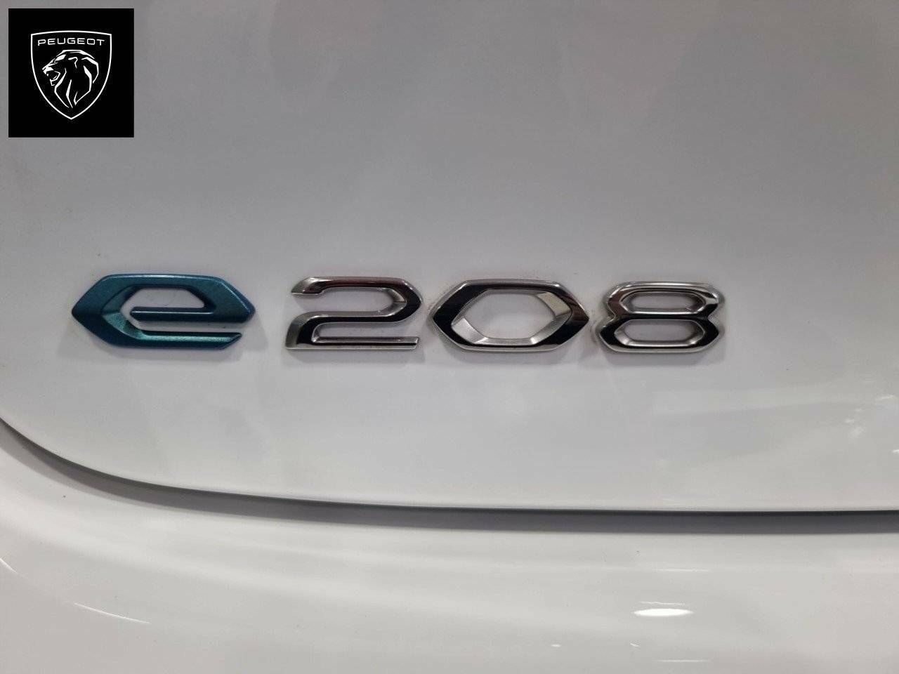 Foto Peugeot 208 23
