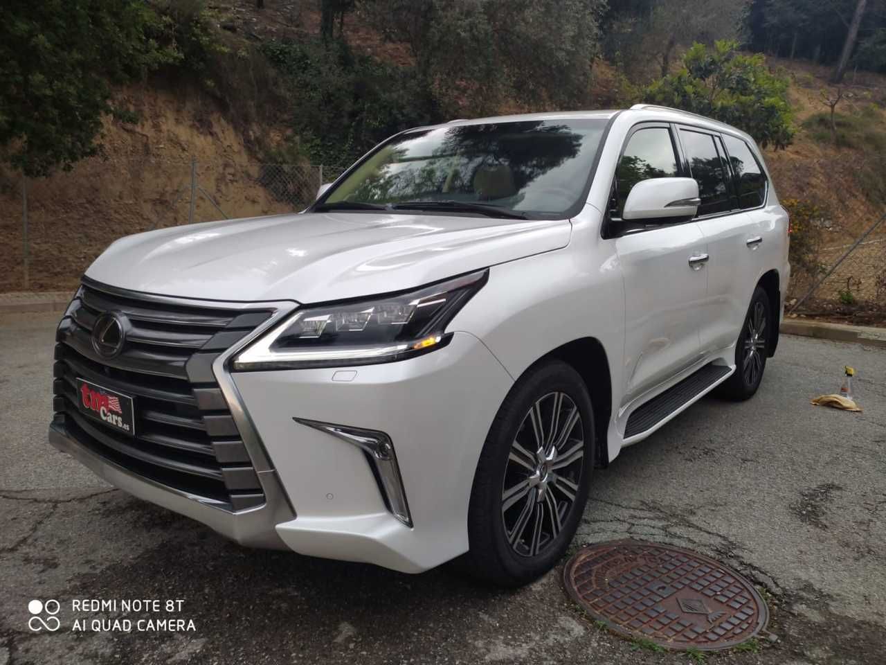 Foto Lexus LX 4