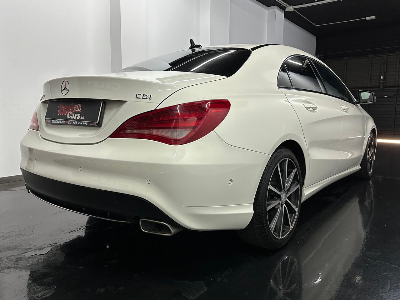 Foto Mercedes-Benz Clase CLA 4