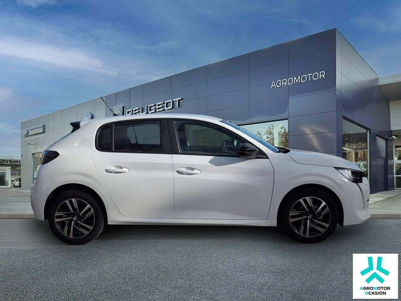 Foto Peugeot 208 4