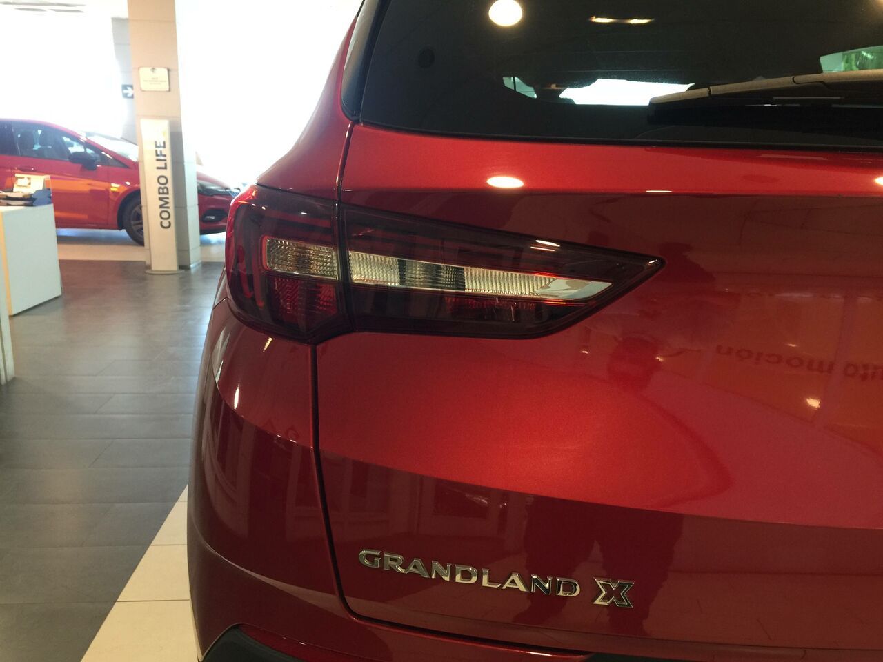 Foto Opel Grandland X 8