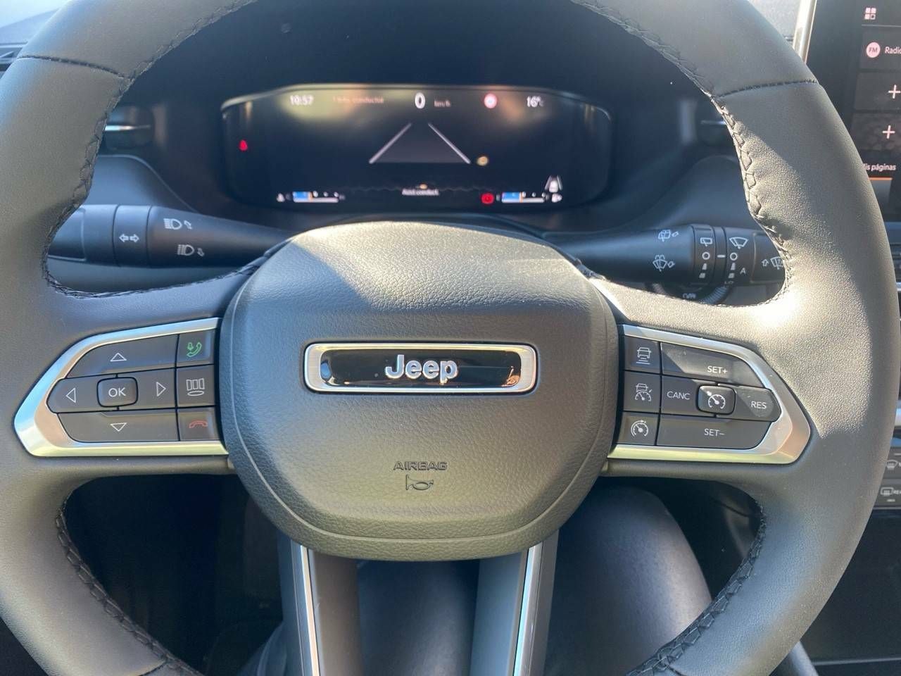 Foto Jeep Compass 14