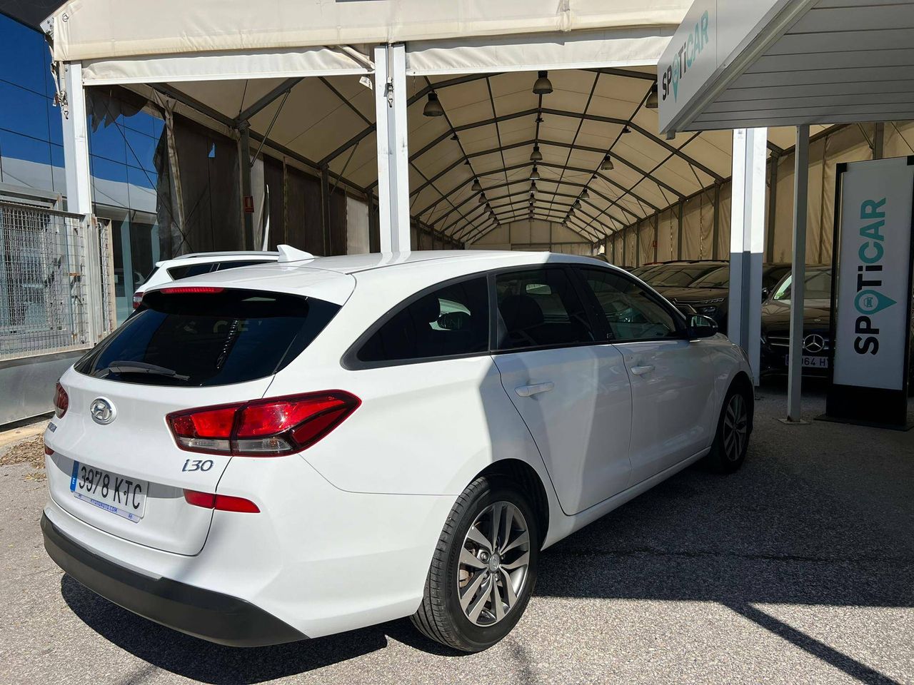 Foto Hyundai i30 4