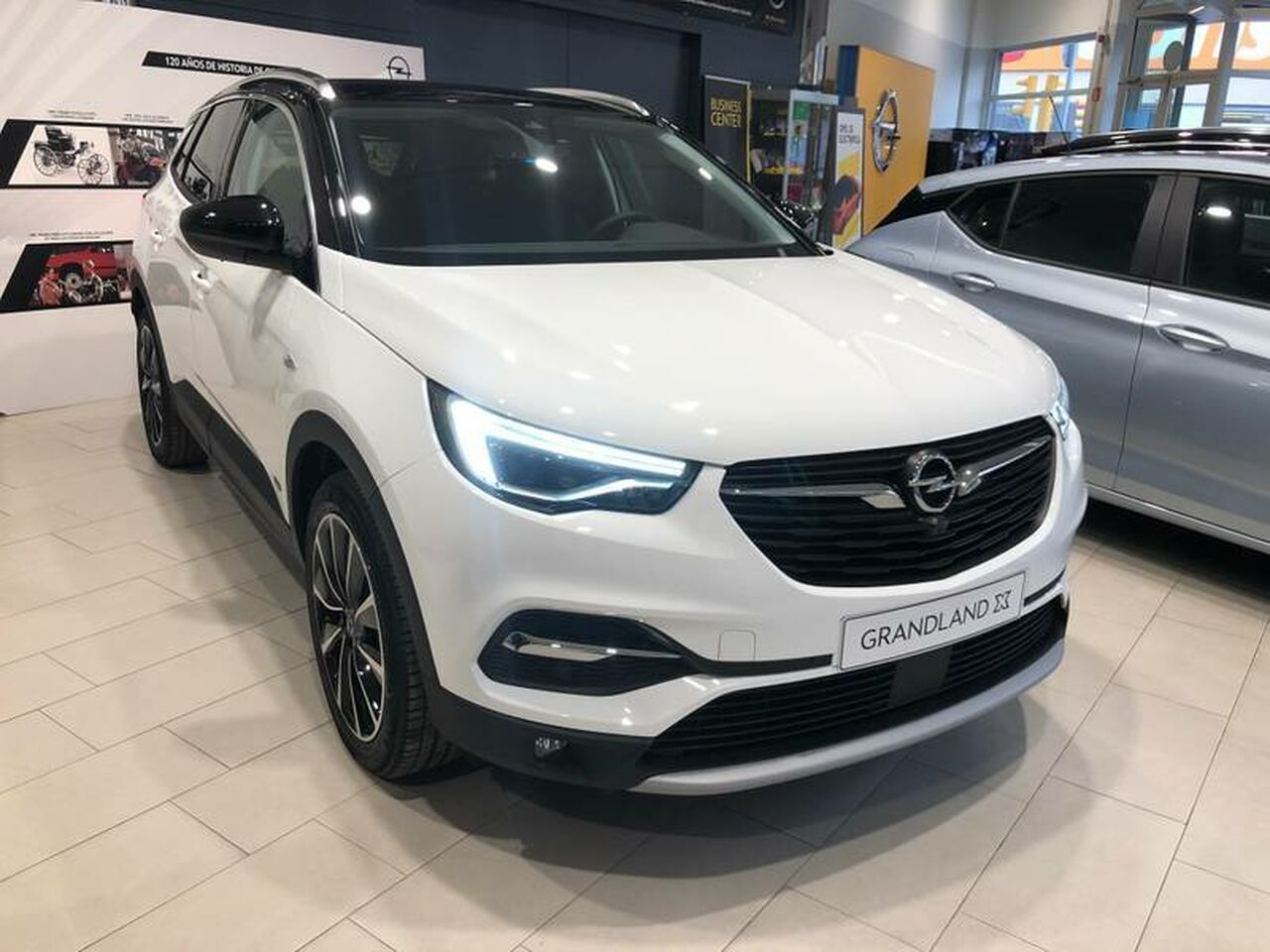 Foto Opel Grandland X 11