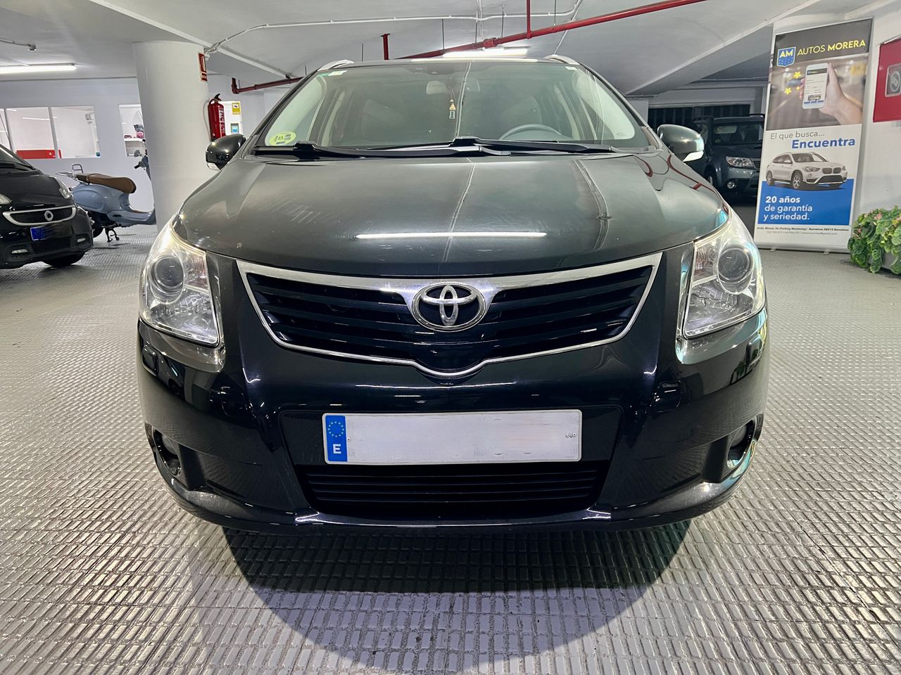 Foto Toyota Avensis 4