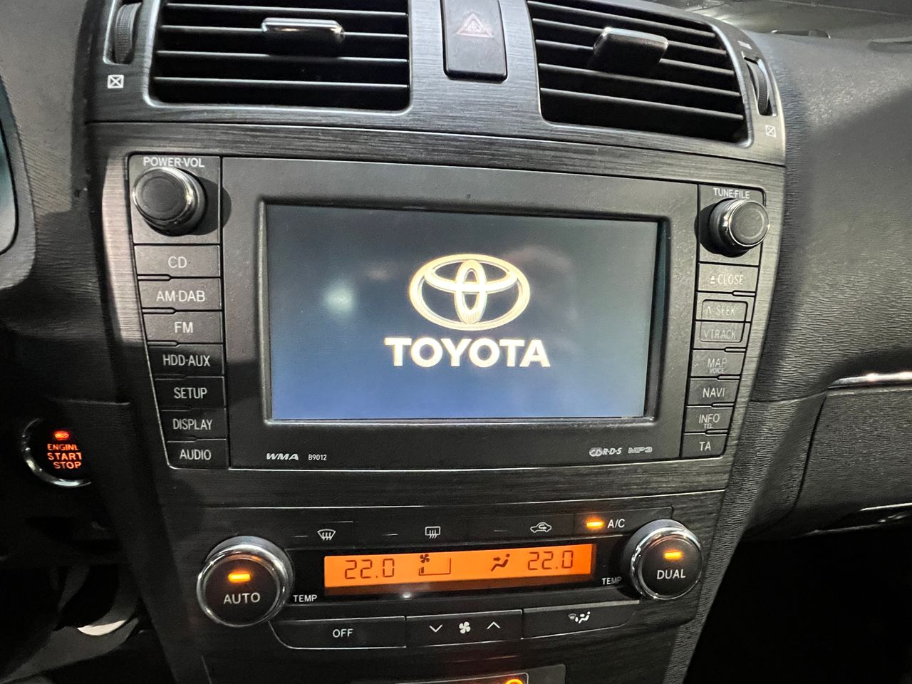 Foto Toyota Avensis 21