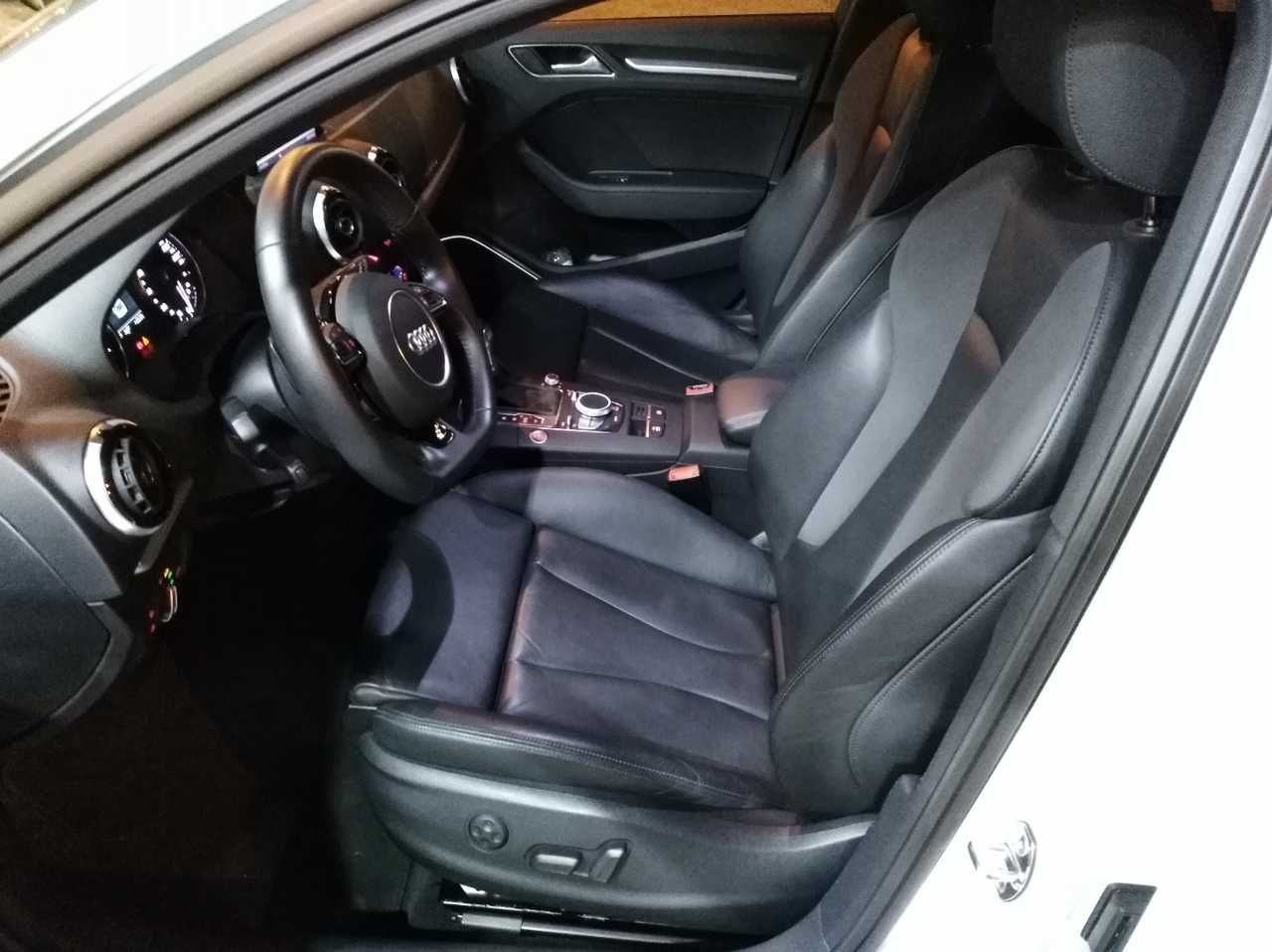 Foto Audi A3 Sportback e-tron 9