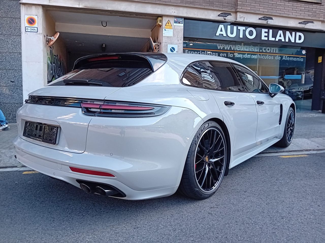 Foto Porsche Panamera 1