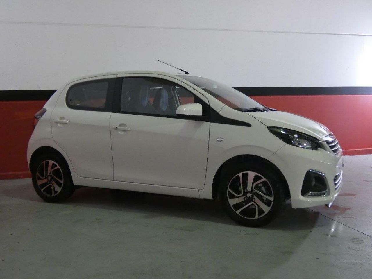 Foto Peugeot 108 4